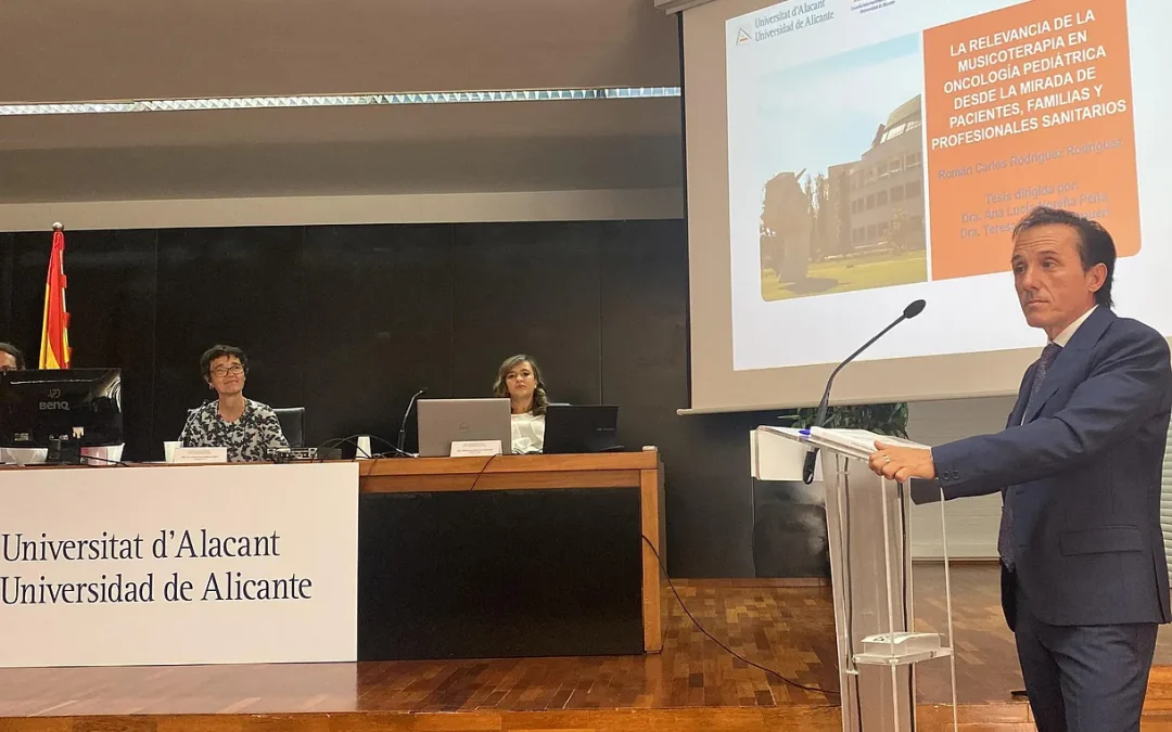 La tesis ‘cum laude’ de Román: demuestra que la música apacigua a los niños con cáncer